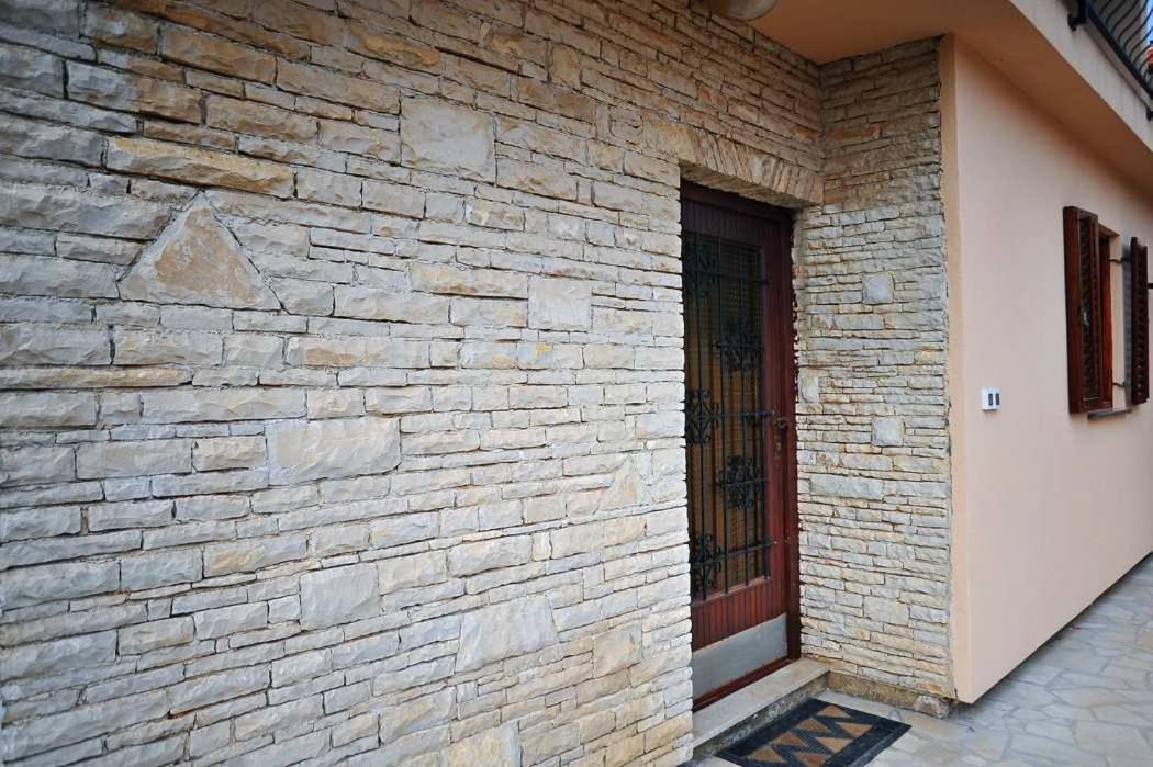 Apartmani Anita Медулин Экстерьер фото