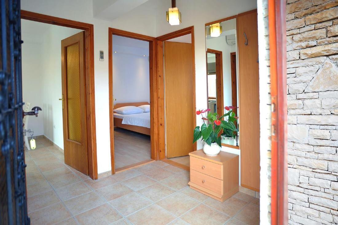 Apartmani Anita Медулин Экстерьер фото